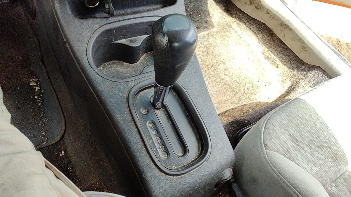 05-10 Cobalt Floor Shifter Lever Assembly Shift Automatic Transmission Gray 14C