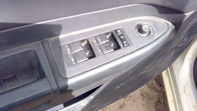 07-10 Chrysler 300 Driver Left Front Power Window Master Control Switch Buttons