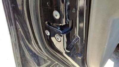 2007-2012 Nissan Sentra Driver Left Front Door Latch With Rods/Cables Oem