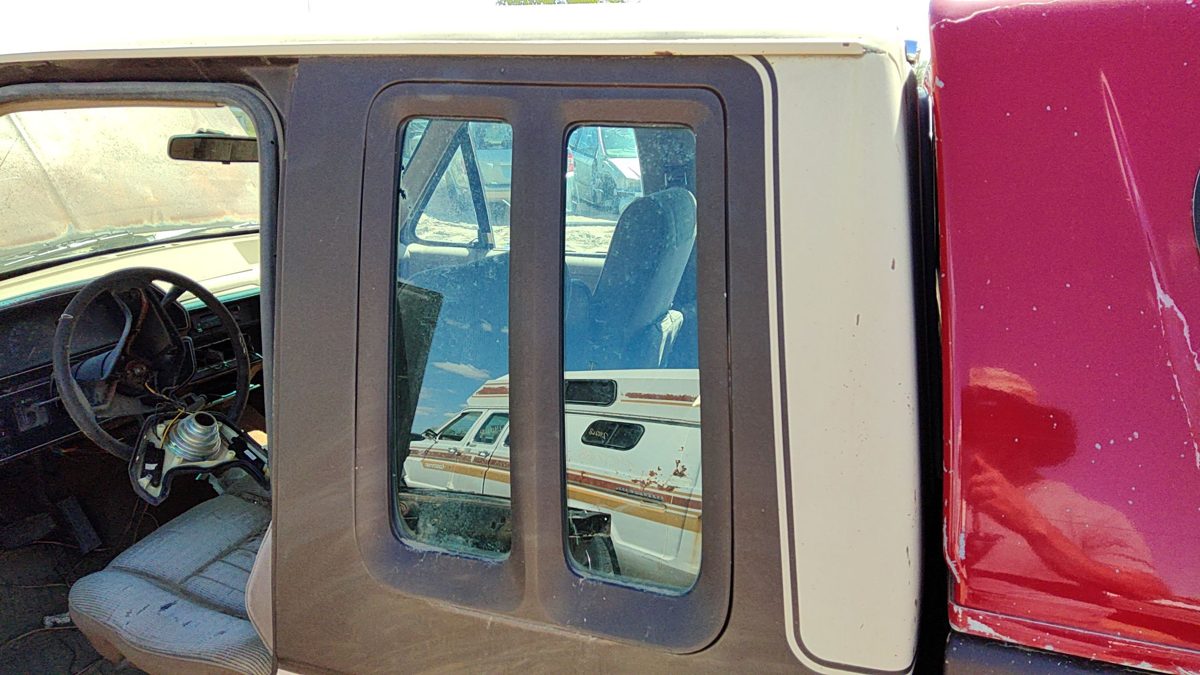 1980-1991 Ford F150 Driver Left Rear Quarter Glass Back Side Window Oem