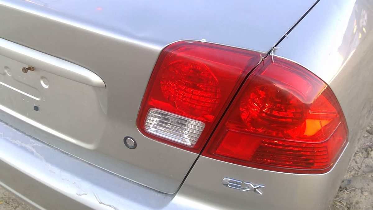 2004 Honda Civic Tail Light Assembly