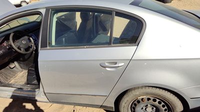 2007 Vw Passat Rear Door