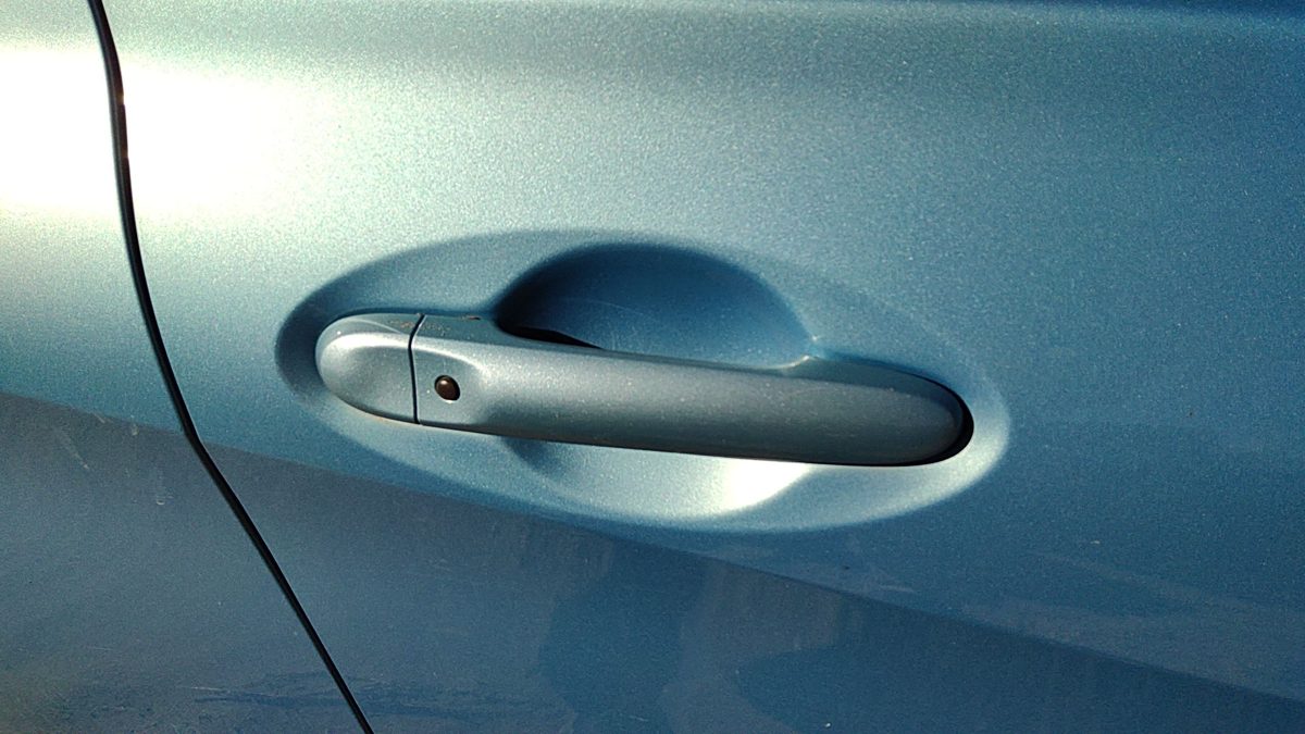 2014-2019 Nissan Versa Note Passenger Right Front Outside Door Handle Blue Rbe