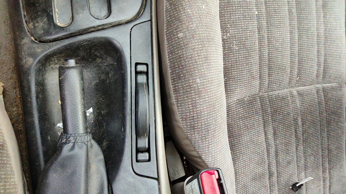1997 Ford Contour Center Console Cup Holder Assembly Oem