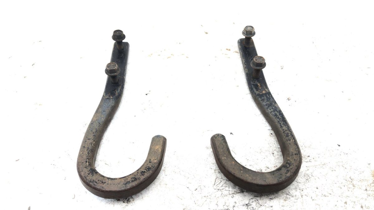 1996 Chevy S10 Blazer Tow Hook Set Oem