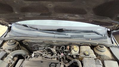 2011 Chevy Cruze Cowl Vent Panel/screen