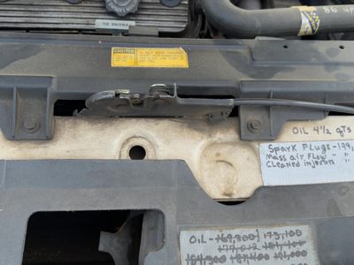 1985-1989 Oldsmobile 98 Hood Latch Assembly With Bracket Oem 12537589