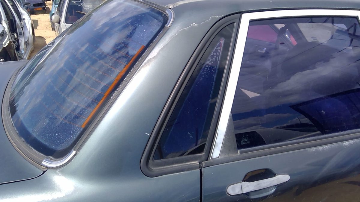 89-93 Mitsubishi Galant Vr-4 Passenger Right Rear Quarter Glass Back Side Window