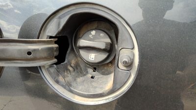 2009-2017 Chevy Traverse Fuel Filler Neck Assembly With Gas Cap Oem 15842790