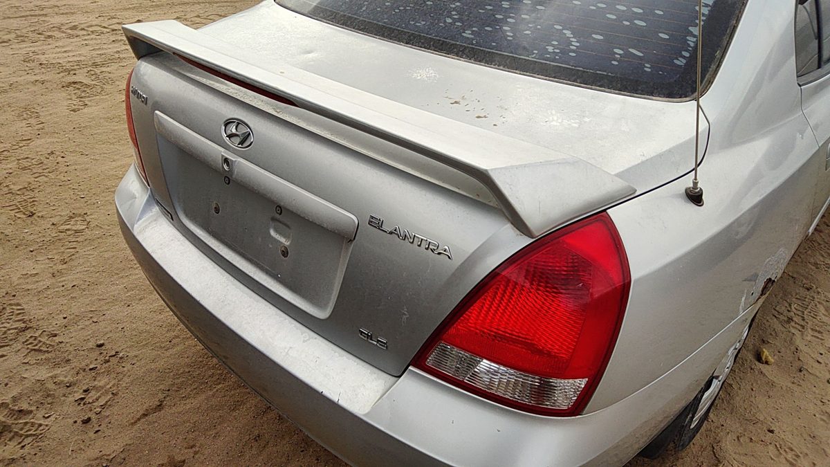 2003 Hyundai Elantra Trunk/decklid/hatch/tailgate