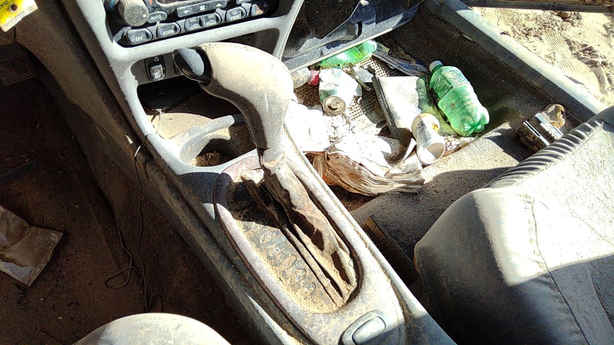 98-02 Oldsmobile Intrigue Floor Shifter Lever Shift Unit Automatic Transmission
