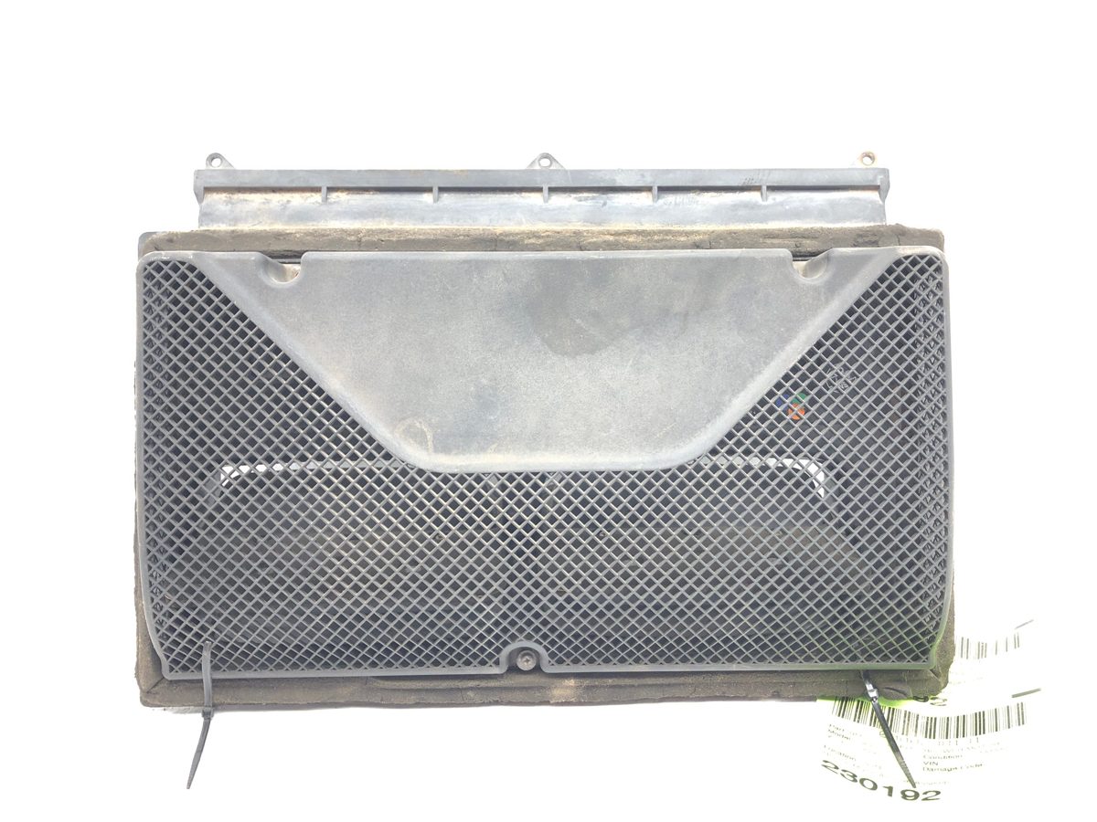 1997-2003 Audi A8 Blower Motor Air Inlet Assembly Cover Housing Heater Housing