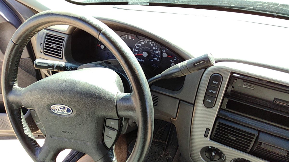 2005 Ford Explorer Steering Column