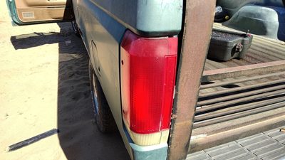 1988 Ford Pickup F150 Tail Light Assembly