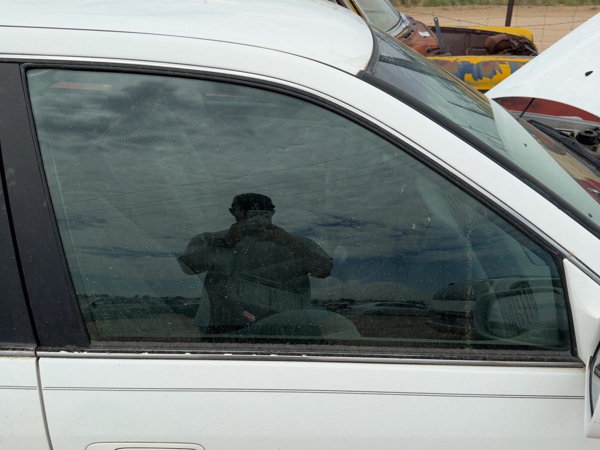 2000 Toyota Camry Front Door Glass/window