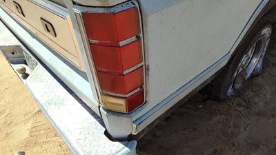 1983 Ford Pickup F150 Tail Light Assembly
