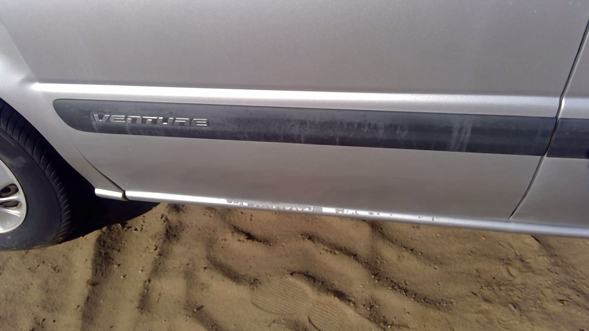 1997-2005 Chevy Venture Driver Left Front Moulding From Door Oem Trim Strip