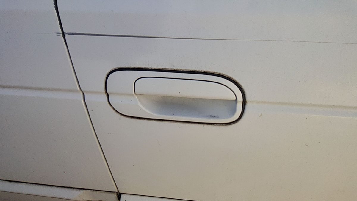 2000-2003 Nissan Sentra Passenger Right Front Outside Door Handle Oem White Qm1