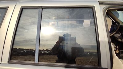 1993-1998 Jeep Grand Cherokee Passenger Right Rear Side Window Door Glass Back