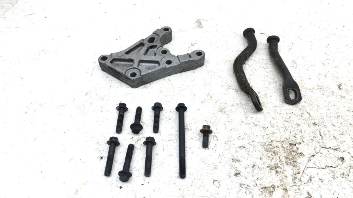 1999 Saturn Sl2 Mount Bracket Set For Power Steering Pump Oem With Bolts 1.9L