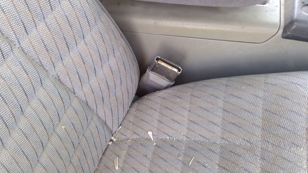 1993 Ford Explorer Passenger Right Front Seat Belt Buckle Receiver Oem Gray