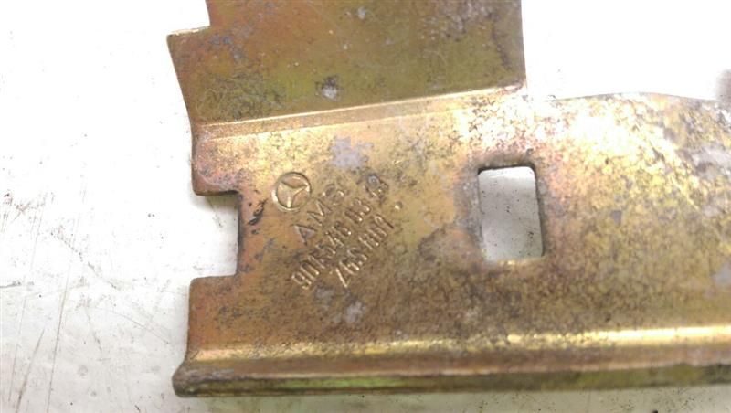 2006 Sprinter Van 2.7l Engine Support Bracket Oem Plate Tray A9015460343