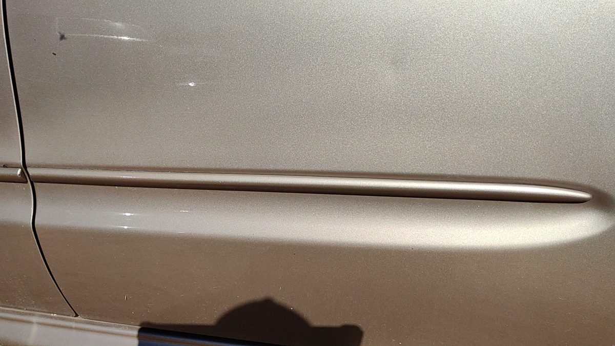 03-05 Grand Am Driver Left Rear Moulding From Door Back Trim 33U Champagne Beige