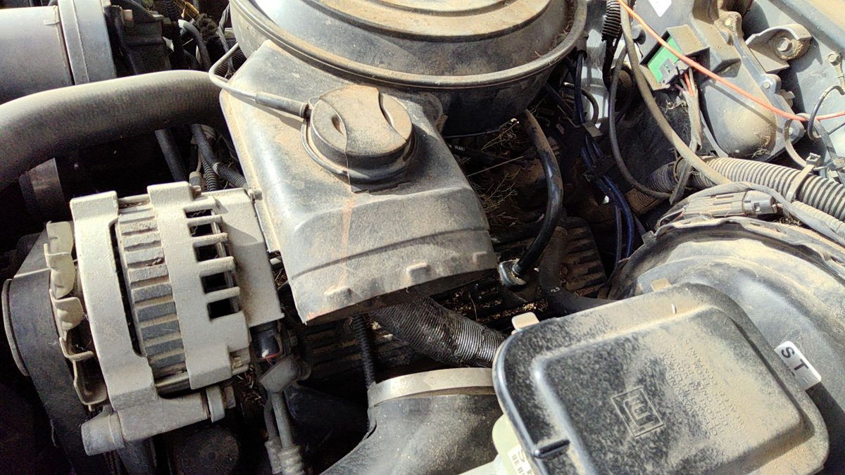 1988-1994 Chevy S10 Pickup Driver Left Valve Cover Oem 4.3L