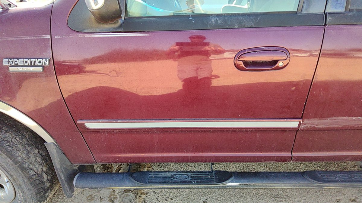 1997 Ford Expedition Front Door