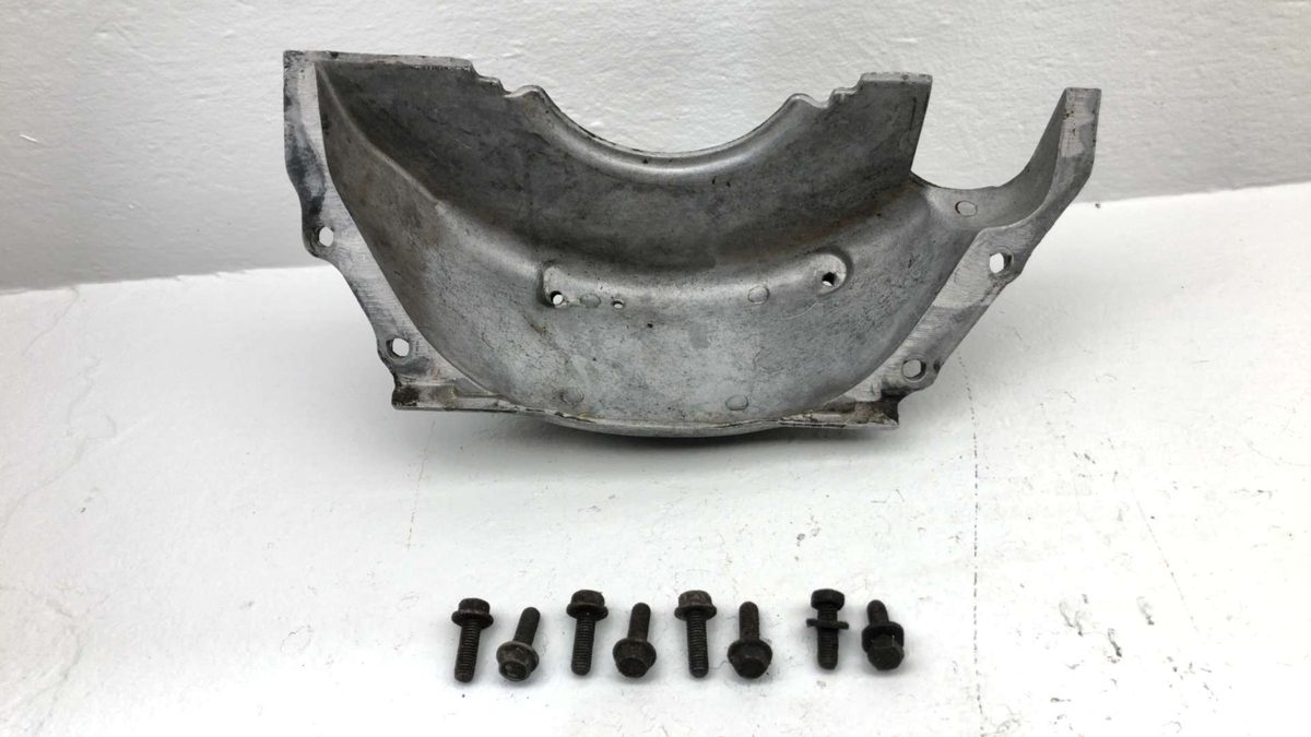 1989 Chevy S10 Pickup Transmission Dust Cover With Bolts Oem 15562323