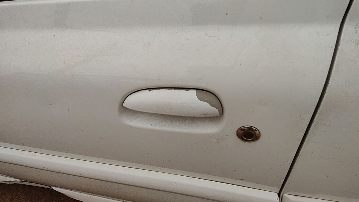 2000-2002 Kia Rio Driver Left Front Outside Door Handle Oem White 0K30c59410xx