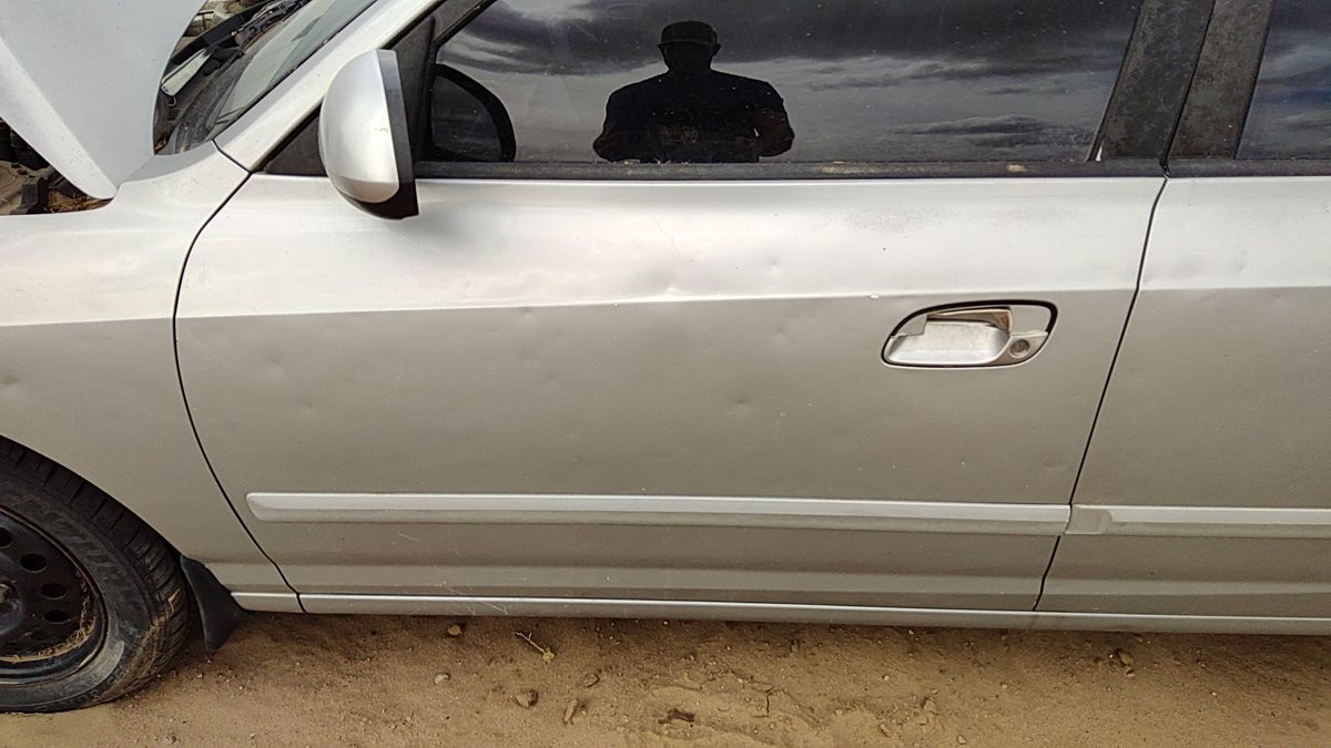 2003 Hyundai Elantra Front Door