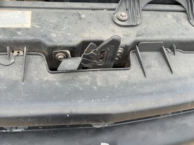 1996-2002 Chevy Express Van 2500 Hood Latch Assembly With Bracket Oem 15034820