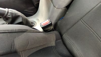 2000 01 Focus Station Wagon Driver Left Front Seat Belt Buckle Receiver Gray Ea