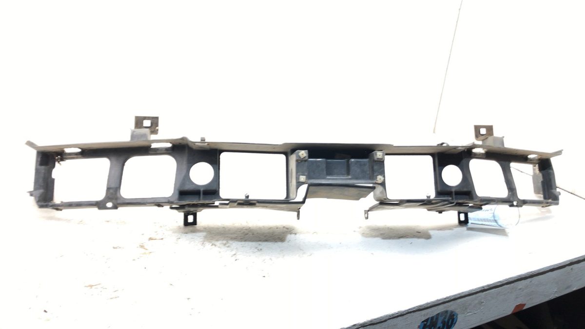 88-91 Cutlass Cierra Header Panel Mount Bracket Brace Oem 2 Door Coupe 10129999