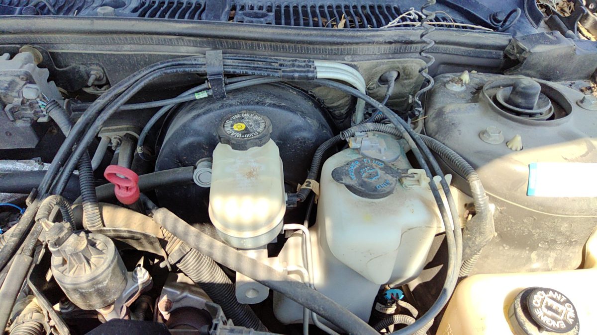 1997-1999 Buick Park Ave Power Brake Booster With Master Cylinder Pair Set Oem