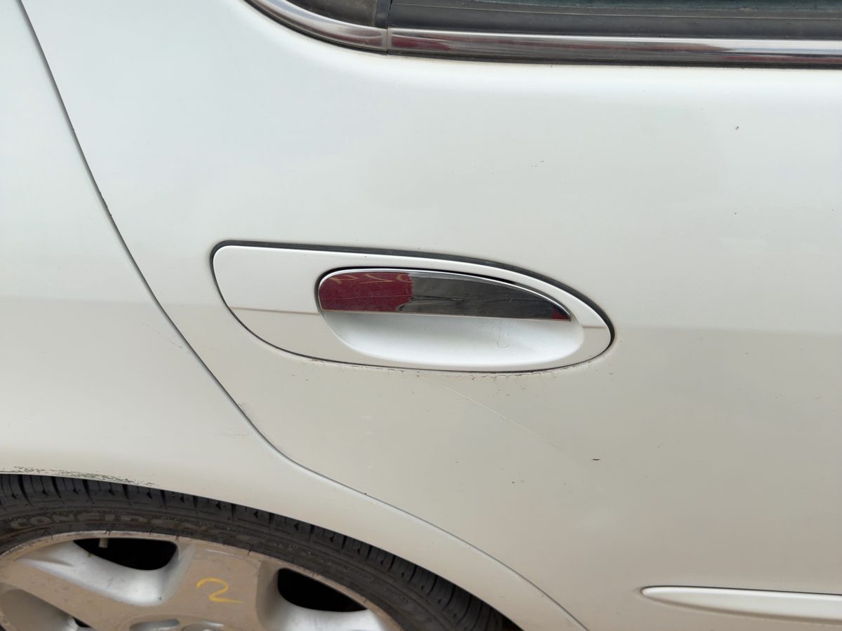 2000-2001 Infiniti I30 Passenger Right Rear Outside Door Handle Oem Back White