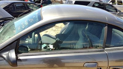 2000-2004 Ford Mustang Driver Left Front Side Window Door Glass Oem