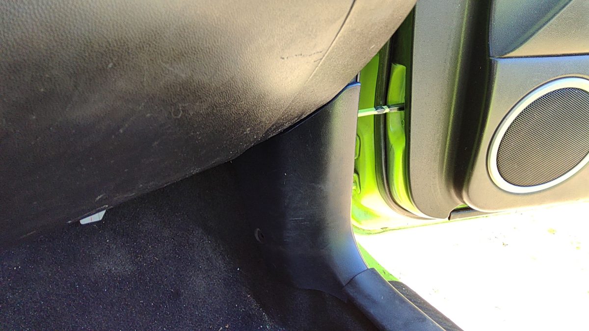 2005 Mazda 3 Passenger Right Lower Kick Trim Panel Oem Black