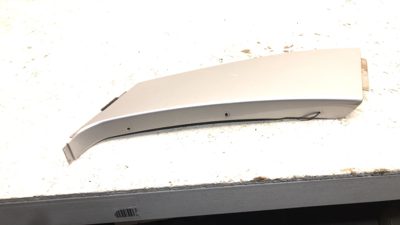 2003 Saturn Vue Quarter Rear Sail Molding Driver Side 2002-2006 Oem 22697639