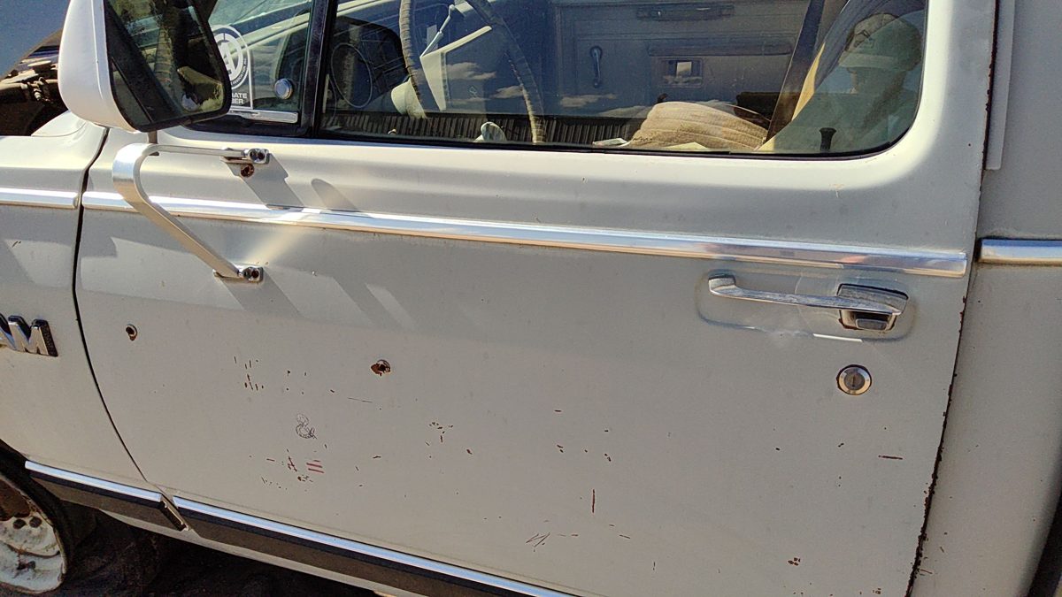 1984 Dodge D350 Driver Left Upper Moulding From Door Oem Trim Chrome