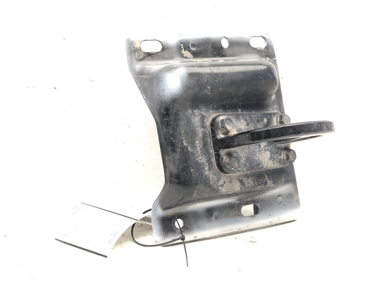 2011 03-18 Dodge Ram 2500 Passenger Right Front Bumper Mount Bracket Oem