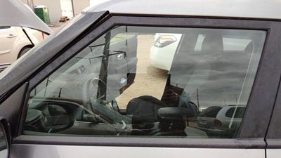 2014-2019 Kia Soul Driver Left Front Side Window Door Glass Oem 82410B2020