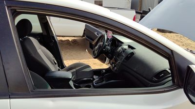 Kia Forte Passenger Right Front Side Window Door Glass Oem 824211M010
