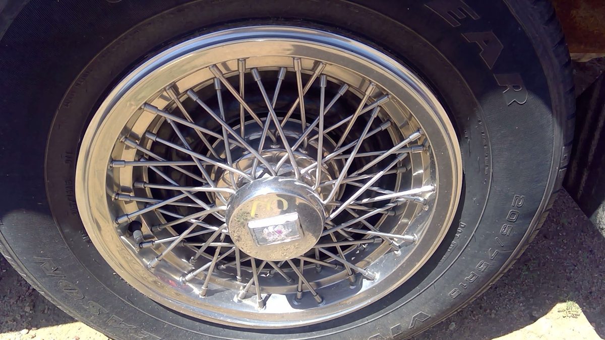 1984-1985 Olds 88 15" Wheel Cover Oem Wire Type Hub Cap Factory Spoke Design #3