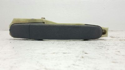 2005 Chevy Equinox Passenger Door Handle Exterior Door Front 20795369