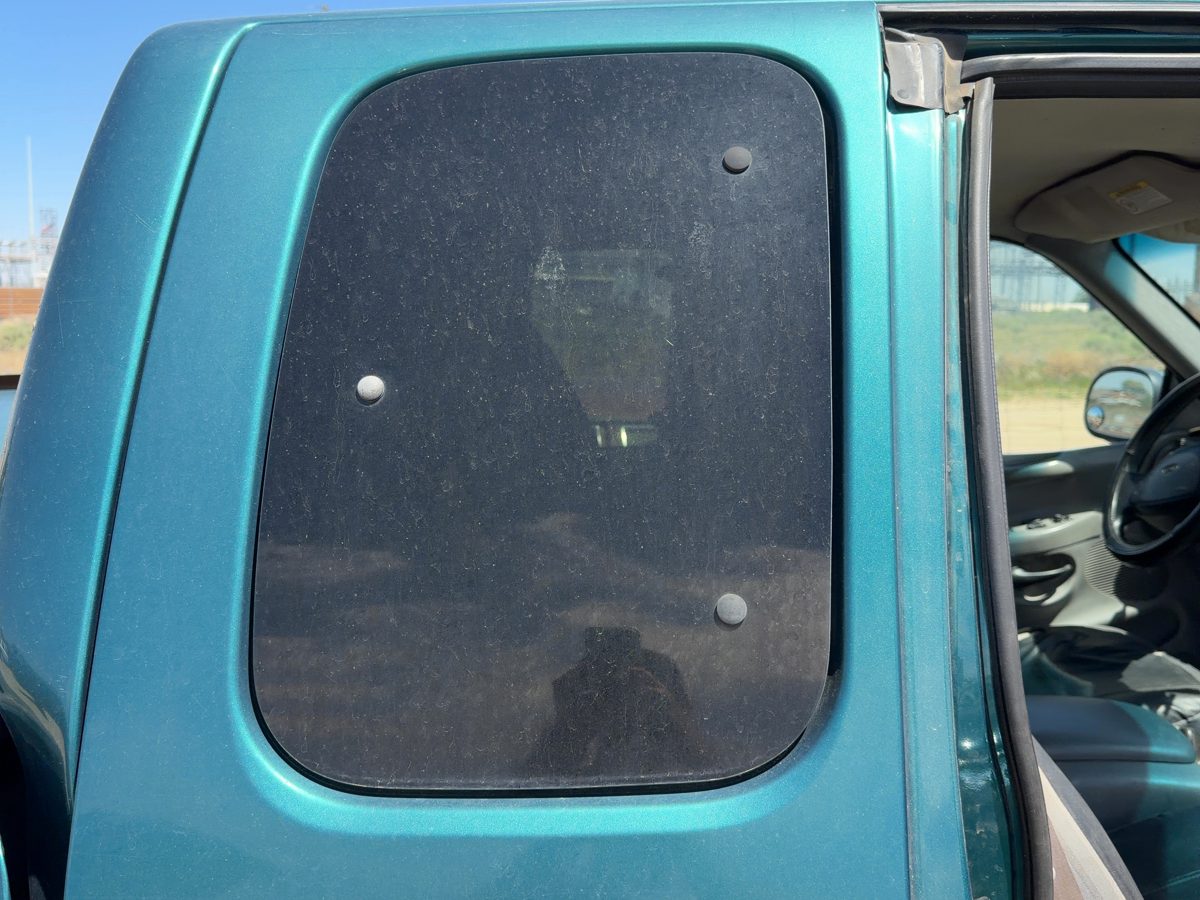 1997-2004 Ford F150 Passenger Right Rear Side Window Door Glass Oem Back