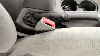 2000-05 Saturn L100 Passenger Right Front Seat Belt Buckle Receiver Oem Gray 96B