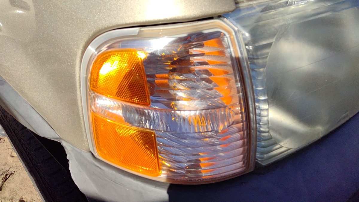 2003 Ford Explorer Fog/mark/park/turn Light/lamp