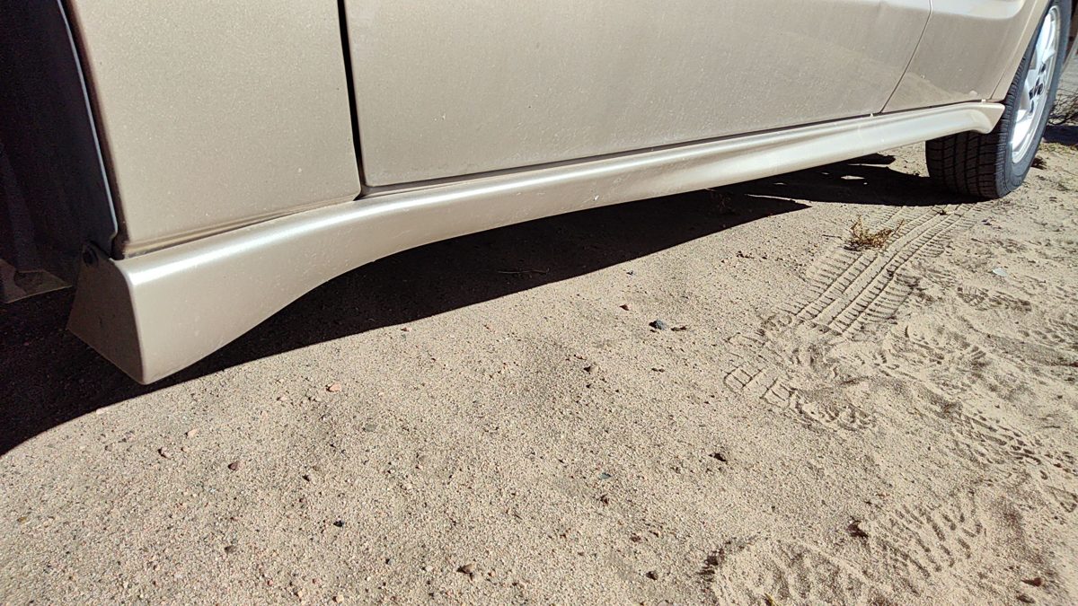 1999-2005 Pontiac Grand Am Driver Left Lower Rocker Panel Moulding Side Skirt